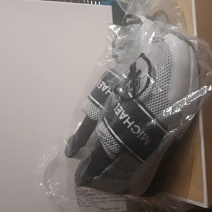 Micheal Kors tennis shos wedge